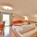 Guest house Regina Lech am Arlberg