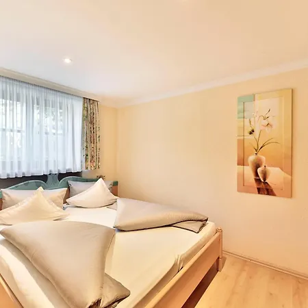 Regina Guest house