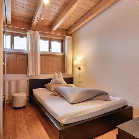 Regina Guest house 3*